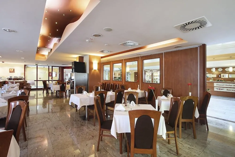 ****  וסס Airport Hotel Budapest הונגריה