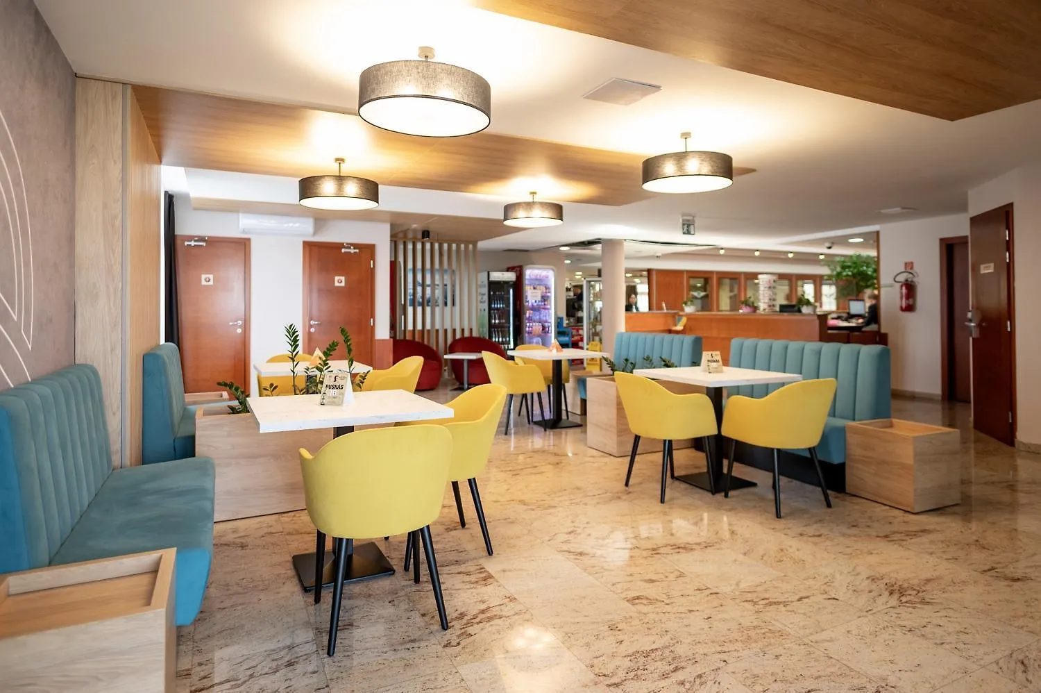 וסס Airport Hotel Budapest 4*,  הונגריה