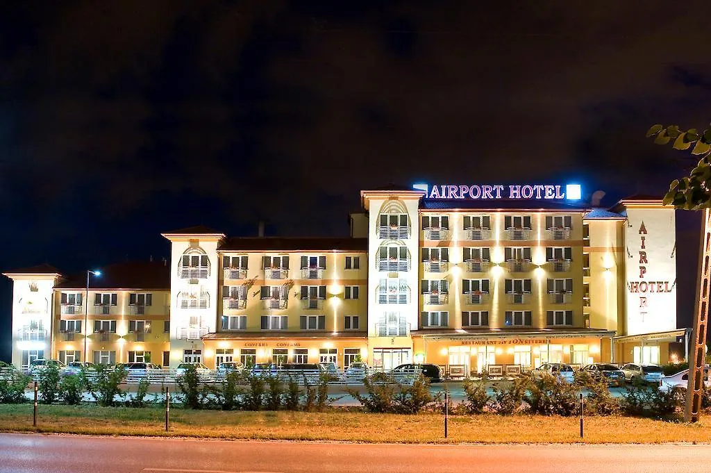 Airport Hotel Budapest Vecsés 4*,