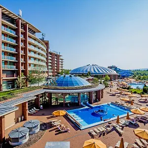 Aquaworld Semesteranläggning (resort)